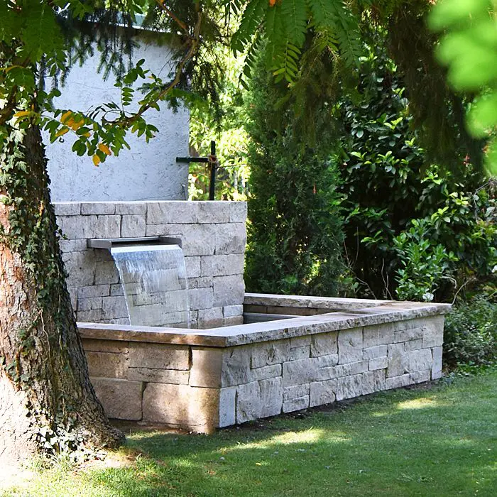 Gartenbrunnen